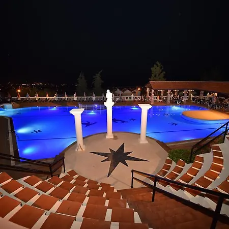 Artemisia Royal Park Club Hotell