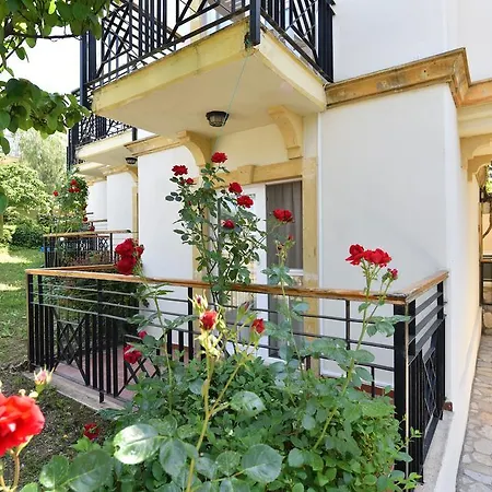 Hotell Artemisia Royal Park Club