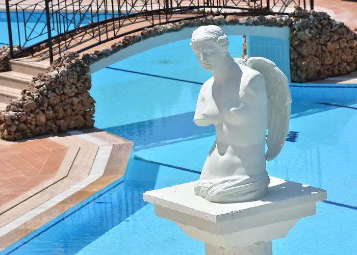 Artemisia Royal Park Club 3* Ölüdeniz