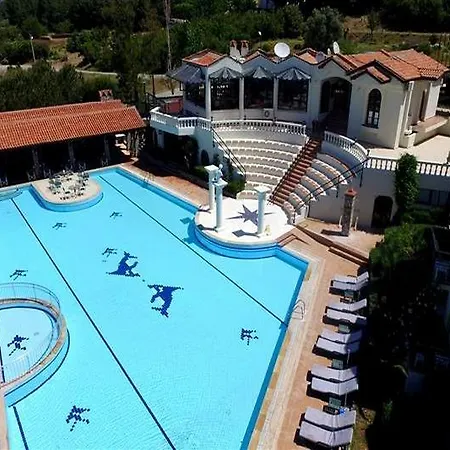 Artemisia Royal Park Club 3* Ολουντενίζ