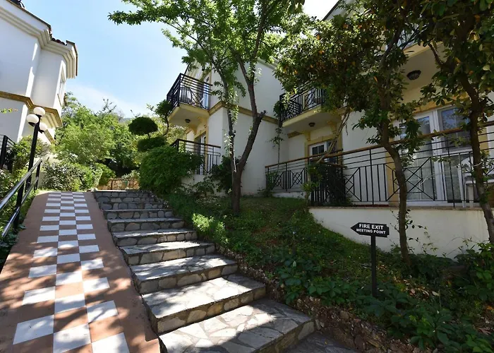 Artemisia Royal Park Club Hotel