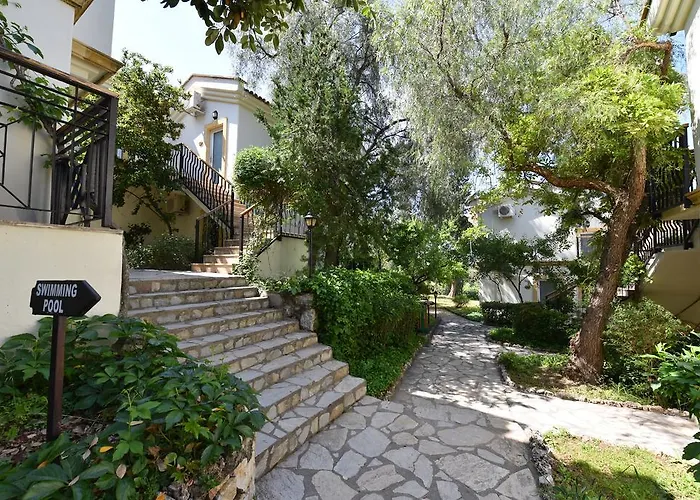 Artemisia Royal Park Club 3* Oludeniz