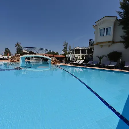 Ξενοδοχείο Artemisia Royal Park Club
