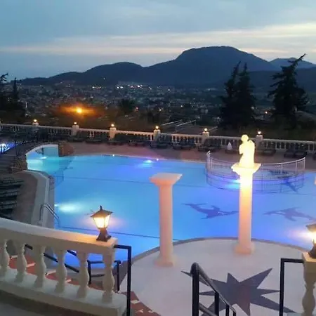 Artemisia Royal Park Club Ξενοδοχείο Ολουντενίζ