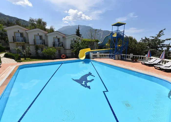 Artemisia Royal Park Club Hotel 3*