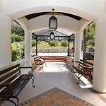 阿特米西亚皇家公园俱乐部酒店 酒店