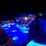 阿特米西亚皇家公园俱乐部酒店 酒店